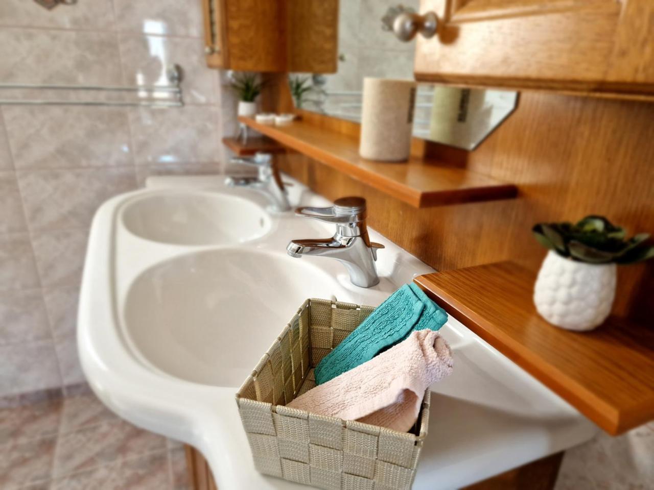 The Mirador Boutique Villa With Scenic Sea View Pórto Ráfti 外观 照片